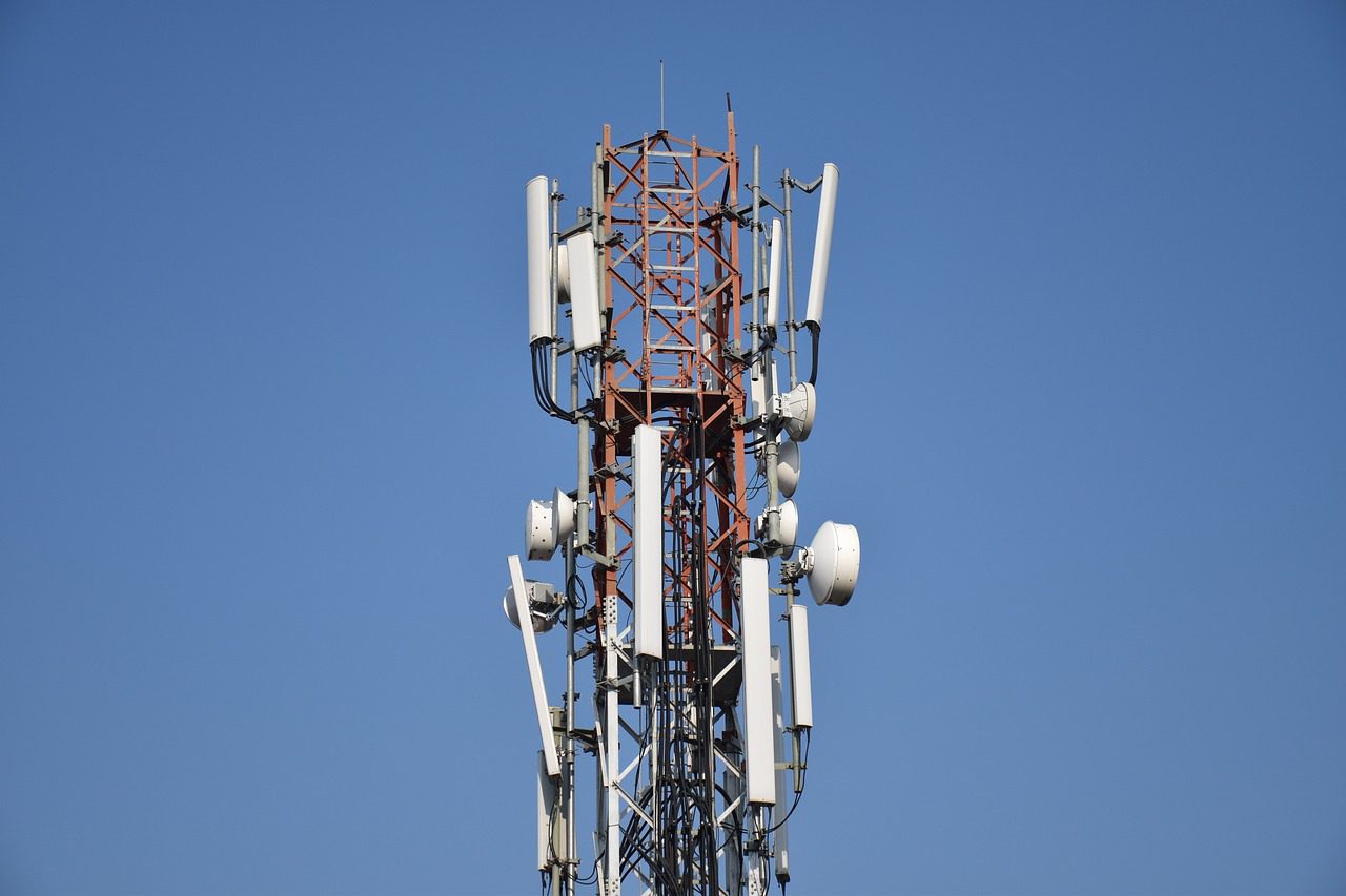 Antena telekomunikacyjna