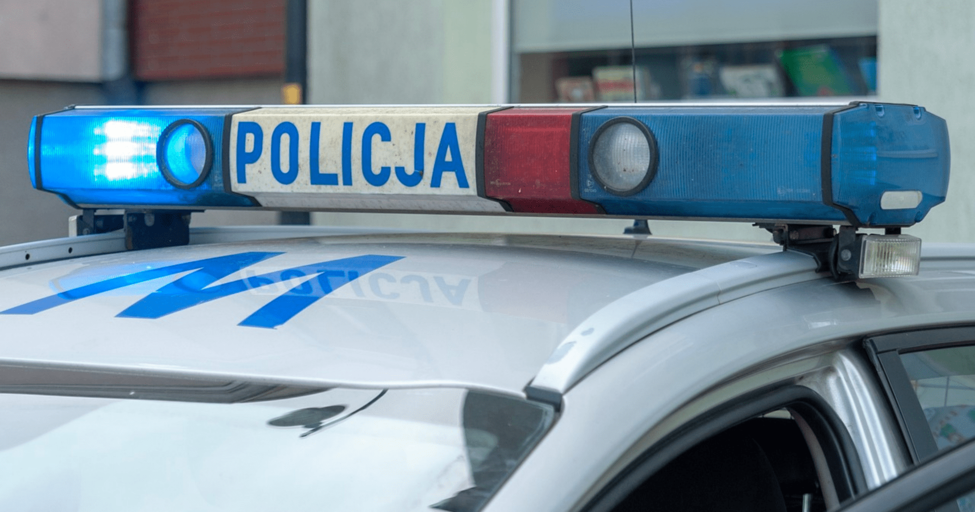 Co stało się w warszawskiej policji? Żart, który stał się fake newsem